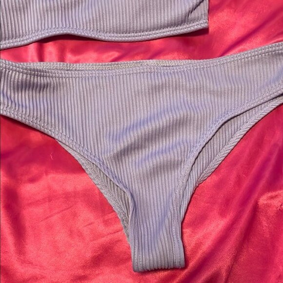 Lavender Ribbed Bikini Set - Picture 3 of 4